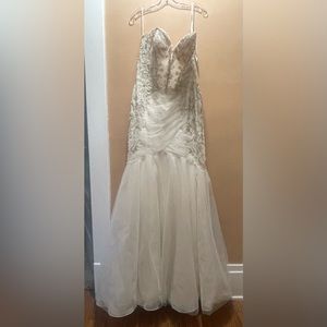 Size 16 wedding dress